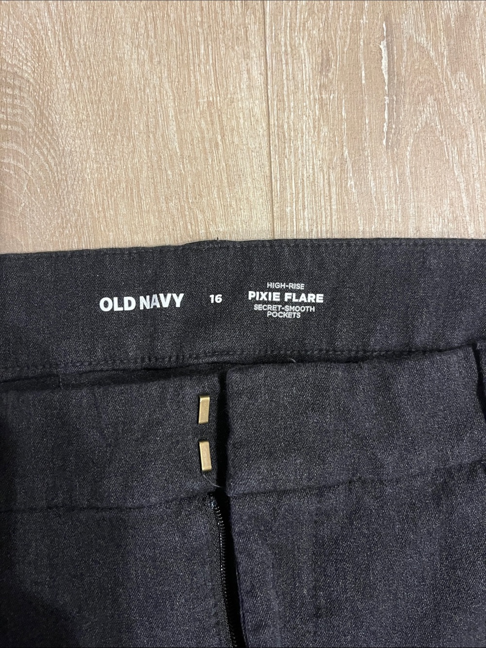 Old Navy Black Pixie Flare High-Rise Pants - Picture 2 of 2